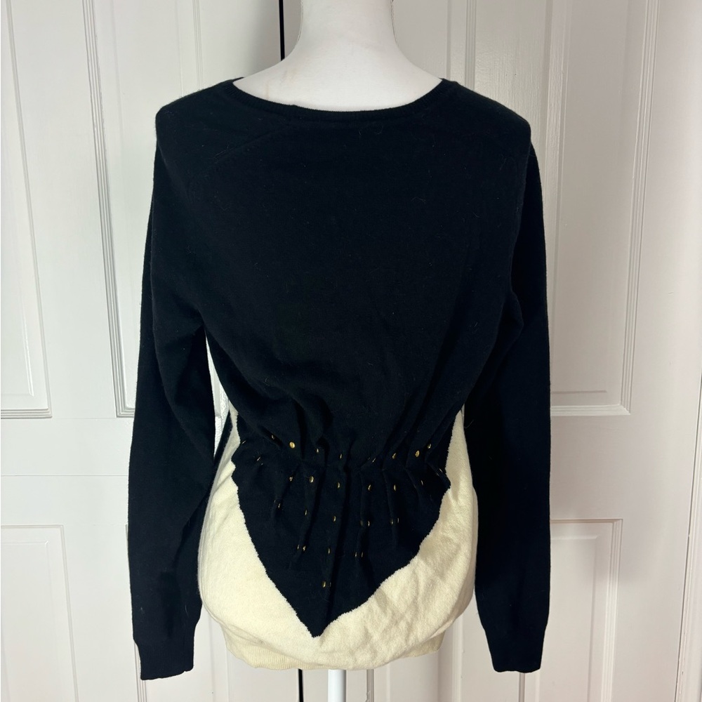 VIONNET PARIS EMBELLISHED SWEATER